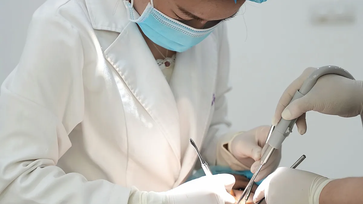 Consulta de cirugía maxilofacial